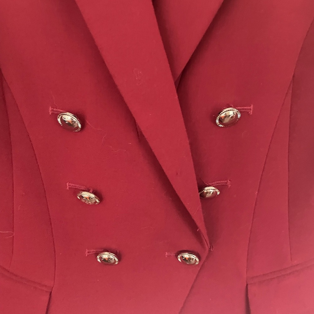 WHBM - Blazer - Wine - EUC - size 4 - silver buttons Double breasted